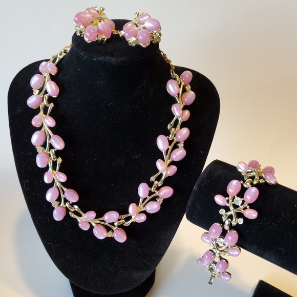 Vintage Pink H & S 1950s Moonglow Necklace Bracelet Earring Set - Picture 1 of 14